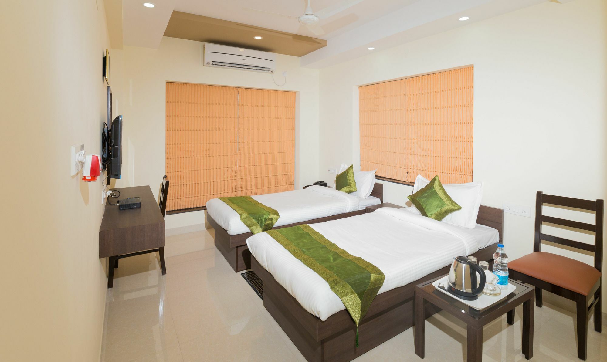 Treebo Trend Newtown Classic Kolkata Exterior photo